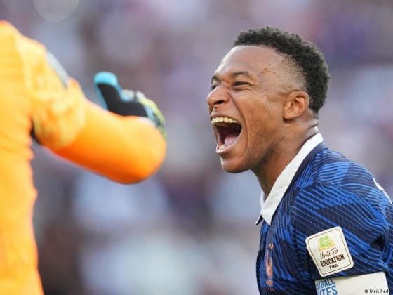Mbappe visszavág paraguayi szenátor rasszista sértéseire