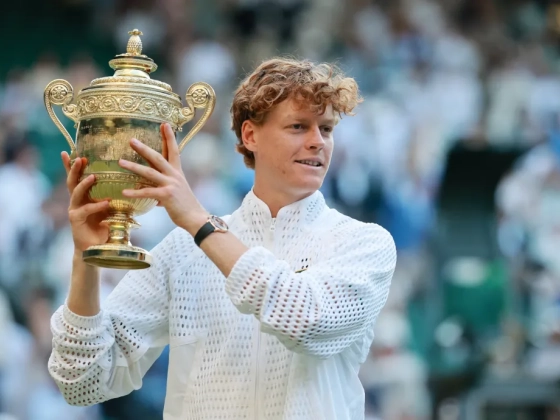 A szinte tökéletes kezdés is kevés volt Sinner ellen, a világelső hatalmas tenisszel megvédte címét Wimbledonban