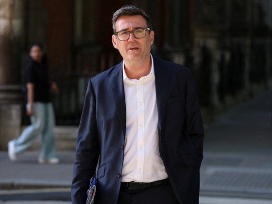 Nem maradt kihívója, Andy Burnham kezébe került a brit Munkáspárt jövője és a miniszterelnöki pozíció