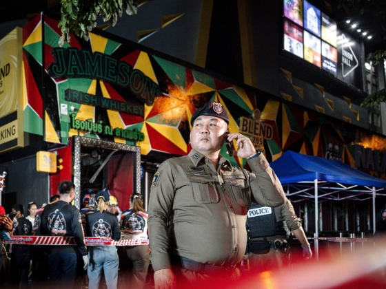 Hiába menekültek a mosdóba, 27-en haltak meg Bangkokban, amikor koncert közben kigyulladt egy bár