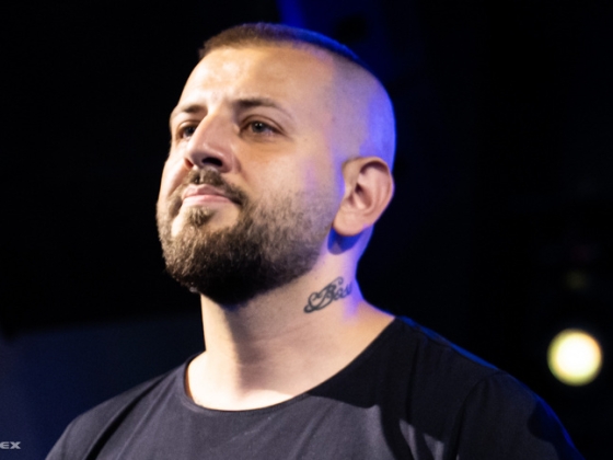 „Ott vagyunk tizenöt-húszezren falunapon” – G.w.M beszólt az Azahriah-rajongóknak