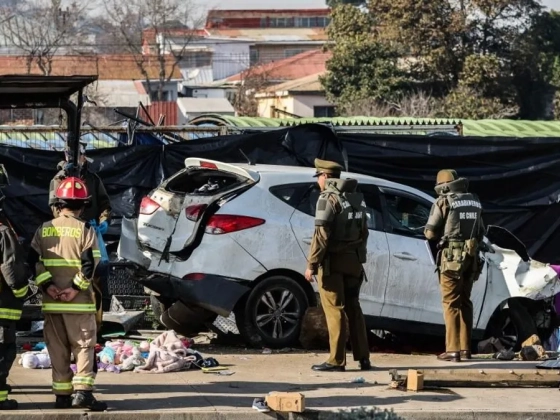 Tömegbe hajtott az autó a piactéren, többen életüket vesztették