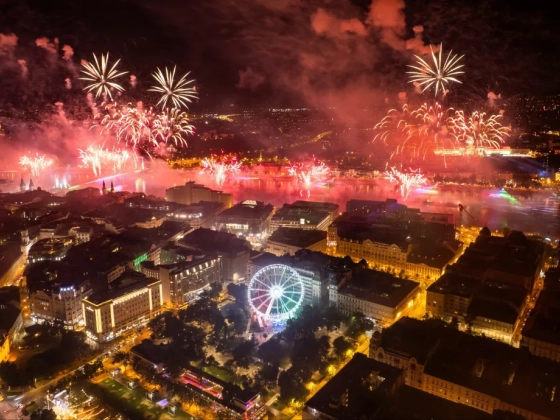 8,7 milliárd forintnyi előleget már megkapott Balásy cége az idei augusztus 20-i programokra