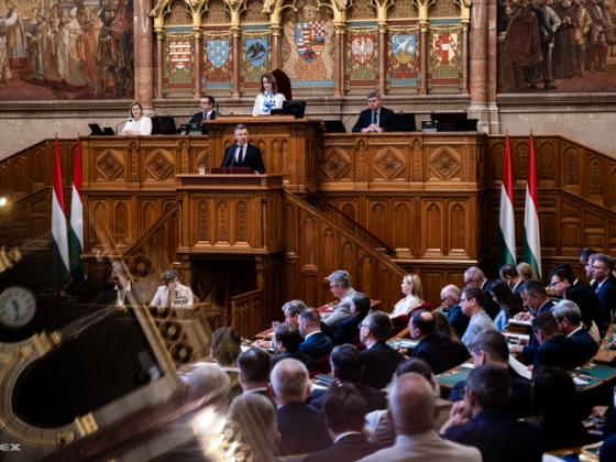 Magyar Péter megnevezte Orbán Viktor „súlyos történelmi bűnét”