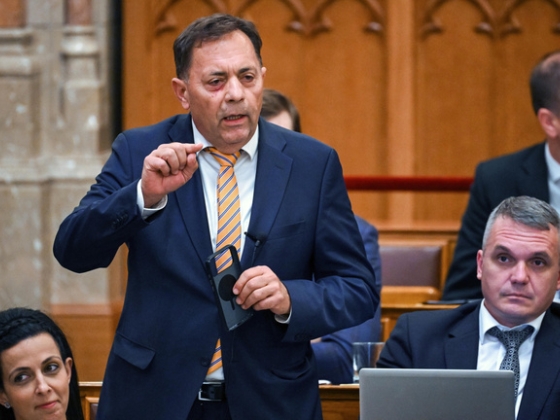 Visszatért a Fidesz fenegyereke, újra összecsapott Magyar Péterrel, a házelnök lépett közbe