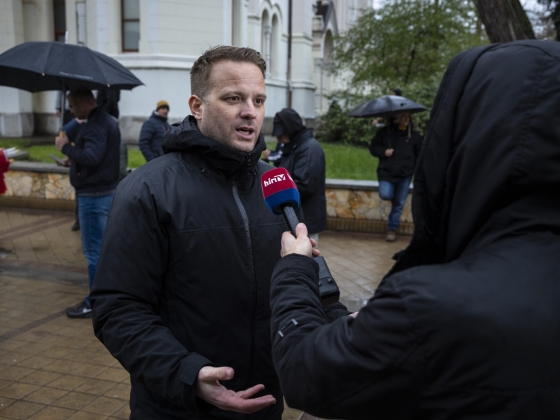 A házelnök három hónapra kitiltotta Bohár Dánielt a parlamentből