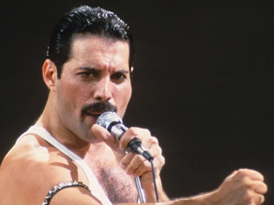 Freddie Mercury-szobrot állítanak Magyarországon