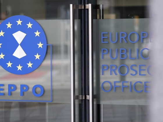 Az EU athéni és kastoriai razziákkal felszámolja az adóelkerülési hálózatot Görögországban