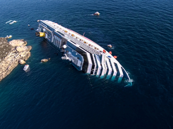 „Istenem, mit tettem?” – ez történt a Costa Concordia fedélzetén, mielőtt elsüllyedt a luxushajó