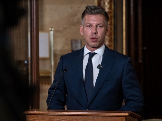 Magyar Péter aláírta a döntést, elkezdődött az Orbán-korszak után a vagyonátrendeződés