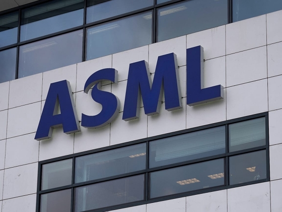 Európa legnagyobb vállalata, az ASML megemeli az előrejelzést, új reményeket ébresztve a mesterséges intelligencia fellendülésével kapcsolatban