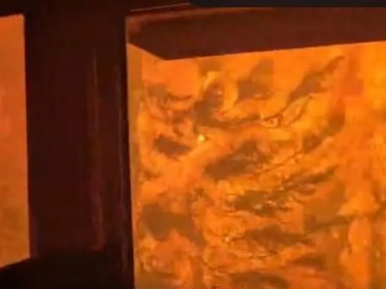 Apokaliptikus videó: tűzalagúton haladt át egy tehervonat