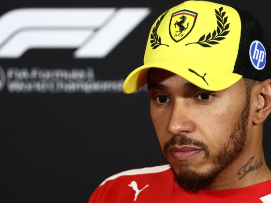 Lewis Hamilton borzalmas hírt közölt a Ferrari-szurkolókkal