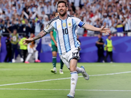 Az argentinok néhány perc alatt fordítottak, a döntő kapujában Lionel Messiék - Az angolok vagy az argentinok lesznek a spanyolok ellenfelei a döntőben?
