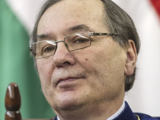 Pokol Béla szerint veszélyes vizekre evezett Magyar Péter, jogi csapdát rejt a terve