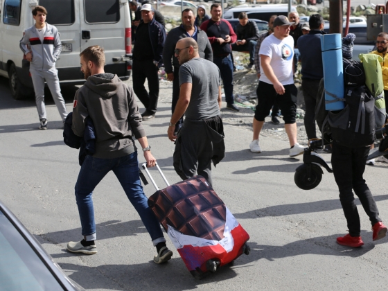Külföldön sincsenek biztonságban a Putyin háborúja elől menekülő oroszok