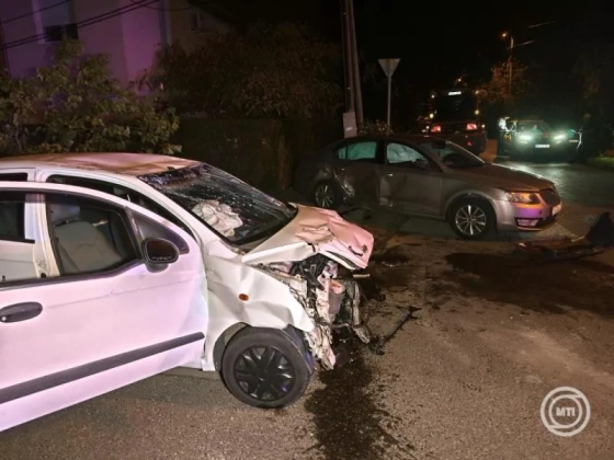 Tragédia Budapesten: egy halott és két sérült egy súlyos balesetben
