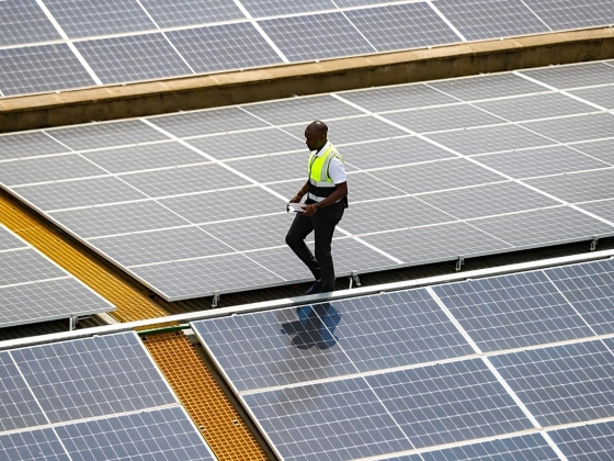 Egy új elemzés szerint Európa virágzó napenergia-flottája 20 milliárd eurós gázimportot spórolt meg az iráni háború óta