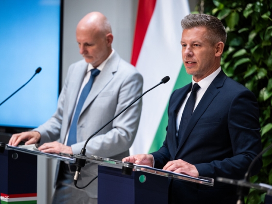 Magyar Péter elmondta, Kapitány István mikor avatkozhat be az üzemanyagok árába