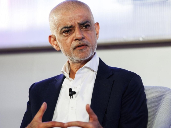 Sadiq Khan a 26 új társ között, hogy belépjen a Lordok közé