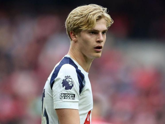 Forest 45 millió fontot tesz a Spurs Bergvallért