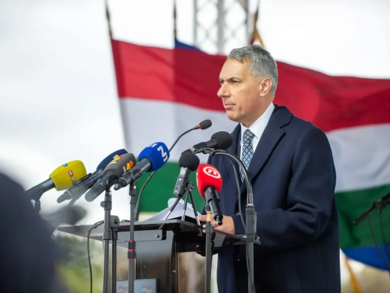 Lázár János egyetlen döntése 200 milliárd forintba kerülhet az adófizetőknek
