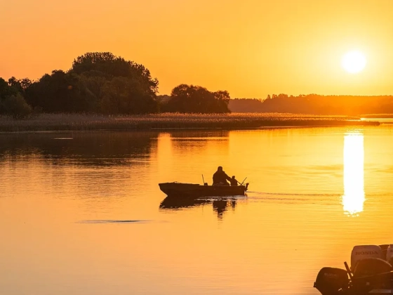 Nem csak a Balaton létezik: mutatjuk a Tisza-tó legforróbb nyári tippjeit