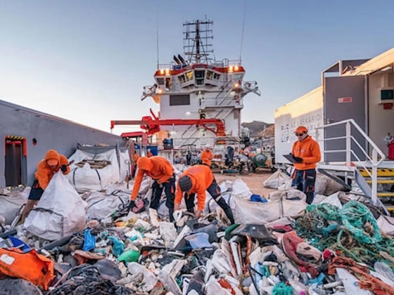 A szennyezés jelentős csökkenése: Hogyan alakítja át a „Typhoon Project” Görögország strandjait
