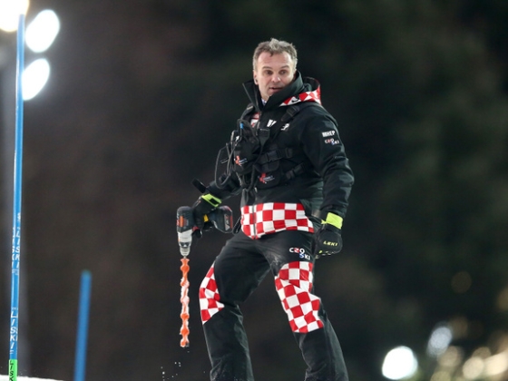 Több tízmillió eurót sikkasztott el a sportvezető, luxusvillára és plasztikai műtétekre költötte a szövetségi támogatást