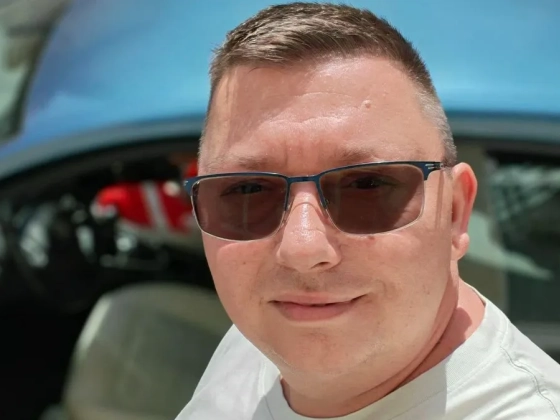 Már nem gyanúsított Szakács István, akit a lakásából vittek el a rendőrök