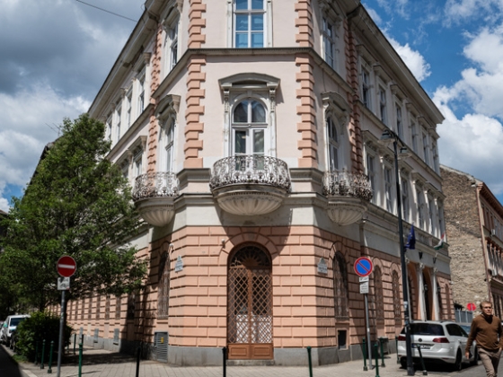Fidesz-frakció: Azonnal engedjék szabadon a hat volt kormánytisztviselőt!