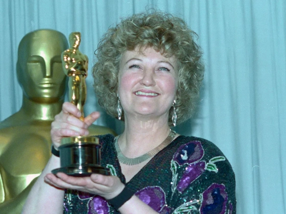 Te mennyire emlékszel a Reszkessetek, betörők 2-re? Kvíz Brenda Fricker emlékére