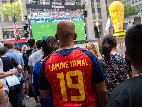 A világbajnokság szervezői figyelik a futótűz füstjét a New Jersey-i döntő előtt
