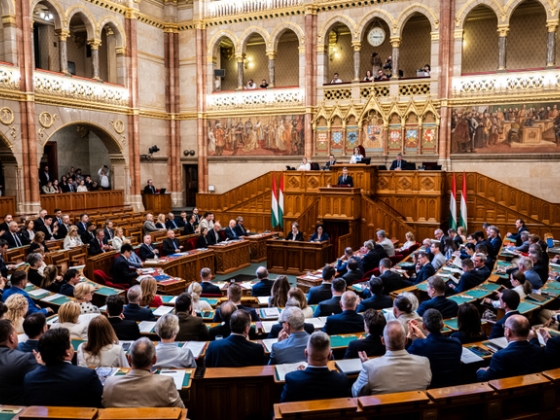 Hat új miniszteri biztost jelentett be a kormány, egyikük fizetés nélkül dolgozik