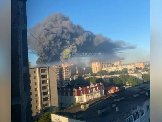 Egy népszerű céget bombázták az ukránok, legalább hét dolgozó meghalt - videók