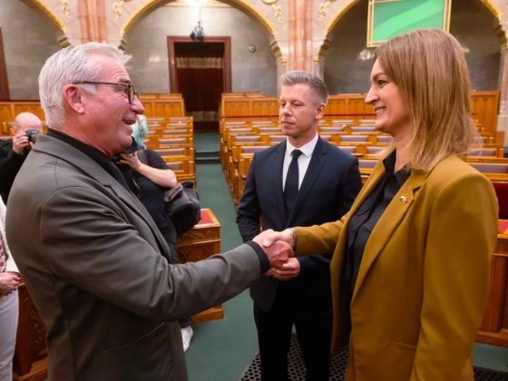 A német Baden-Württemberg szorosabbra fűzi kapcsolatait Magyarországgal, amikor a vezető tisztségviselők találkoznak Budapesten