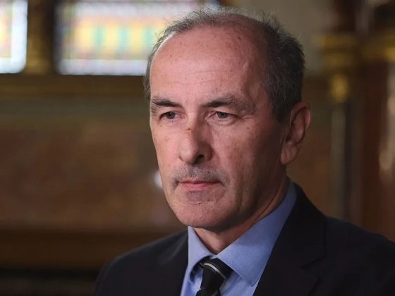 Így alakítaná át Hegedűs Zsolt a gyógyszerbefogadási rendszert