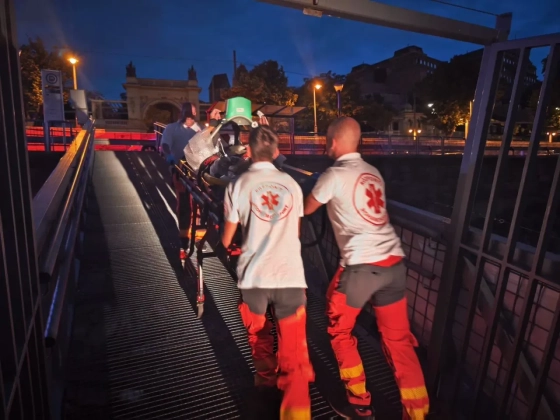 Megmentettek egy nőt, miután a Dunába esett Budapesten