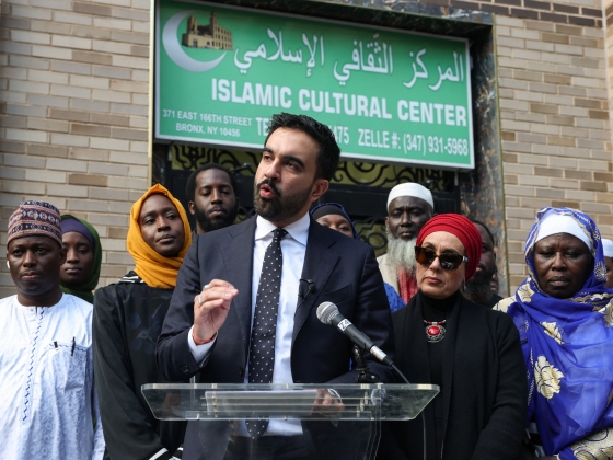 „Háborús bűnös” – Zohran Mamdani vizsgálja, letartóztathatja-e Netanjahut, ha az New Yorkba látogat