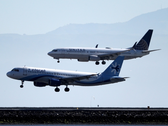 Elhalasztja a Boeing az új repülőgépének bevezetését, mert a vezérigazgató szerint előbb a pénzügyeiket kell rendezni