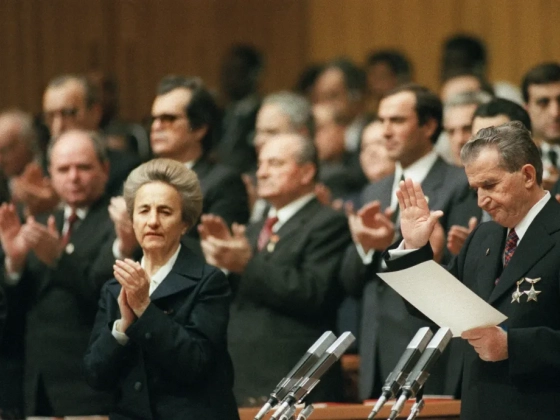 Vasúti közlekedésre alakított autóval menekült el Romániából egy magyar férfi a családjával 1988-ban