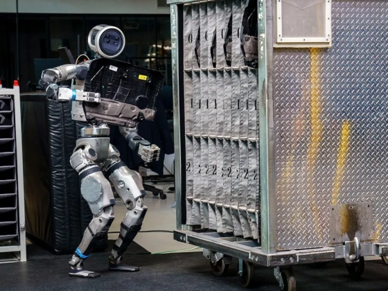 A Hyundai két év múlva kezdi kiváltani humanoid robotokkal az emberi munkásokat
