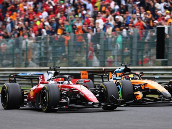 Miért Hamiltont büntették meg, Leclercet nem? - F1 Q&A