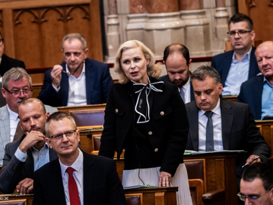 „Önök tényleg farizeusok”