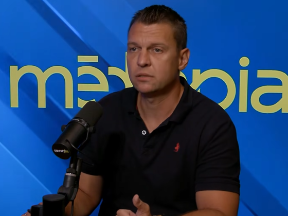 „Menczer névvel ma nem könnyű elhelyezkedni” – a választás óta először adott interjút Menczer Tamás, aki továbbra is Orbán Viktorral képzeli el a jövőt