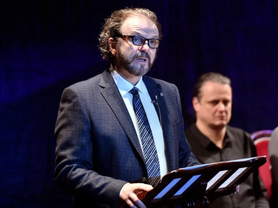 Az Operettszínház főigazgatója a társulat nyílt levelére: Nem gondolom, hogy egy ilyen nehéz helyzetben egymás ellen kellene harcolnunk
