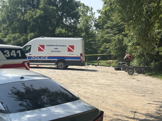 Öten meghaltak Ohióban, amikor egy fuldokló úszót próbáltak kimenteni a folyóból