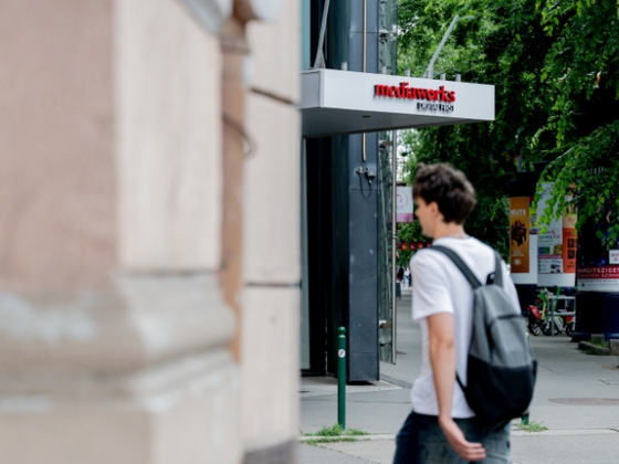 Tovább zsugorodik a Mediaworks, újabb 200 embert küldhetnek el