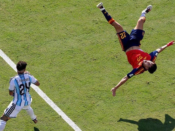 Fernandez megvédi Argentínát, mivel Messi kérdései továbbra is fennállnak