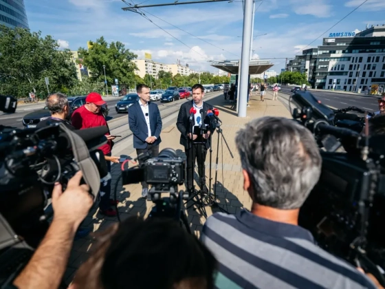 A többség odacsapna a közúti versenyzőknek és minden gyorshajtónak a Vitézy-féle kérdőív eddigi válaszai alapján